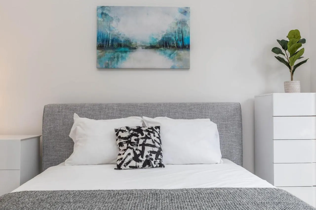 Lofts Du Parc Lahaie Montreal
