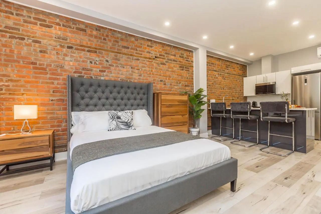 Lofts Du Parc Lahaie Montreal