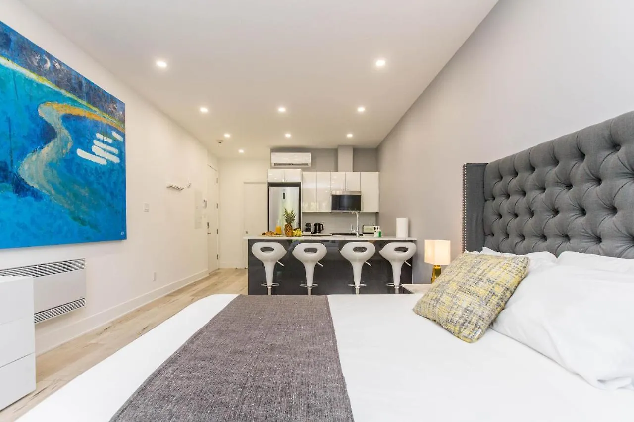 Lofts Du Parc Lahaie Montreal 0*,  Canada