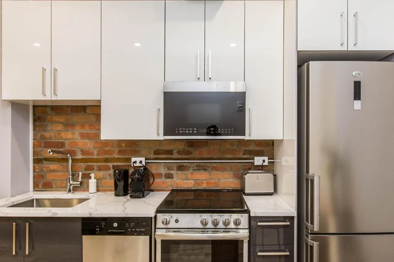 Lofts Du Parc Lahaie Montreal
