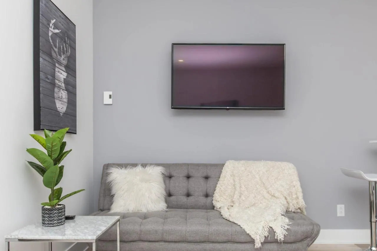 Lofts Du Parc Lahaie Montreal