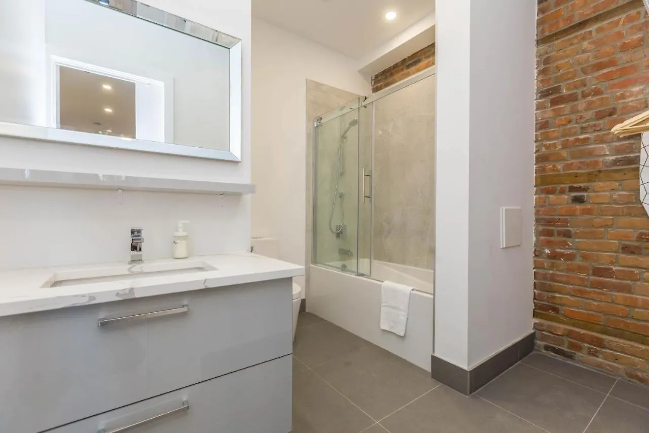Lofts Du Parc Lahaie 蒙特利尔 加拿大