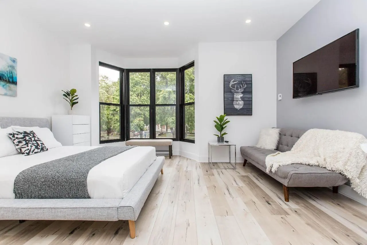 Lofts Du Parc Lahaie 蒙特利尔 加拿大