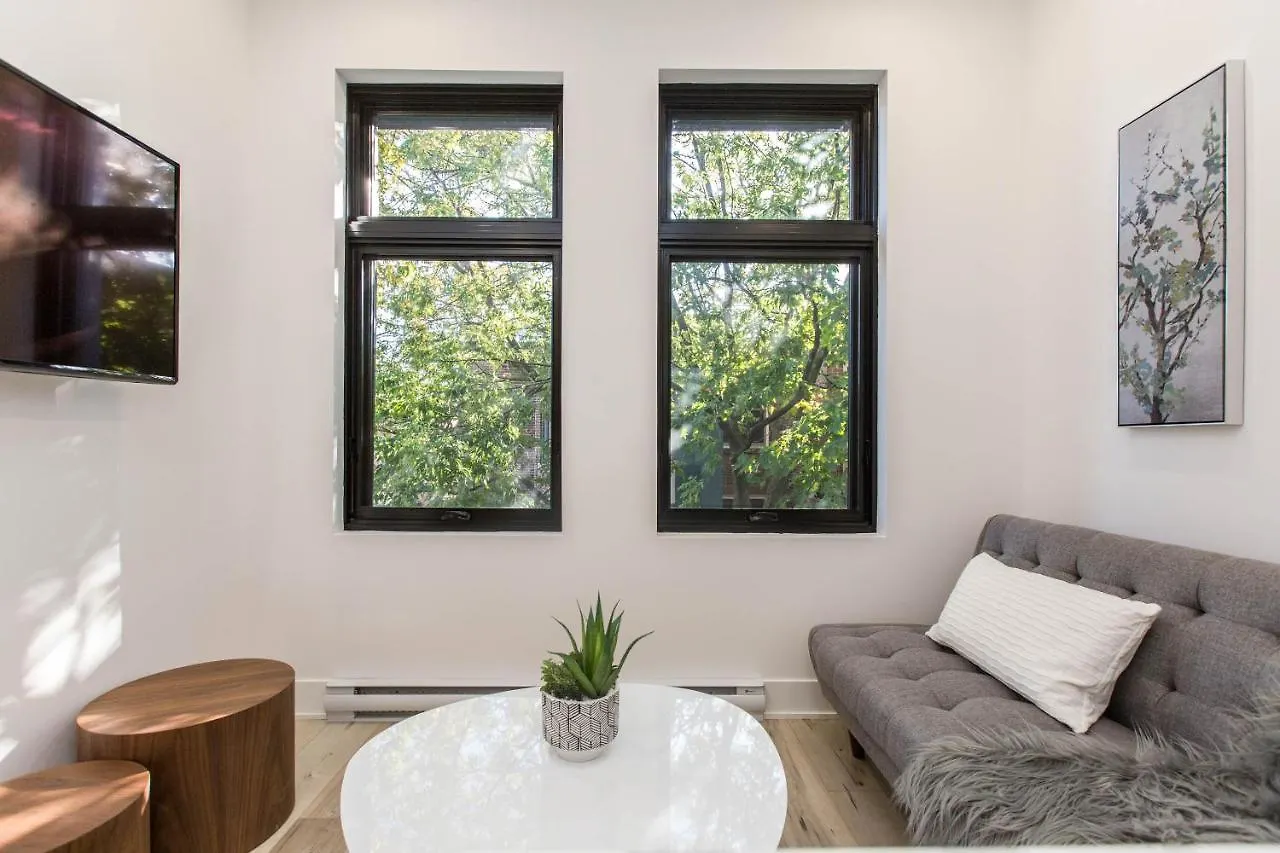 Lofts Du Parc Lahaie 蒙特利尔 0*,