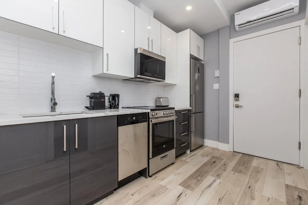 Lofts Du Parc Lahaie 蒙特利尔 公寓